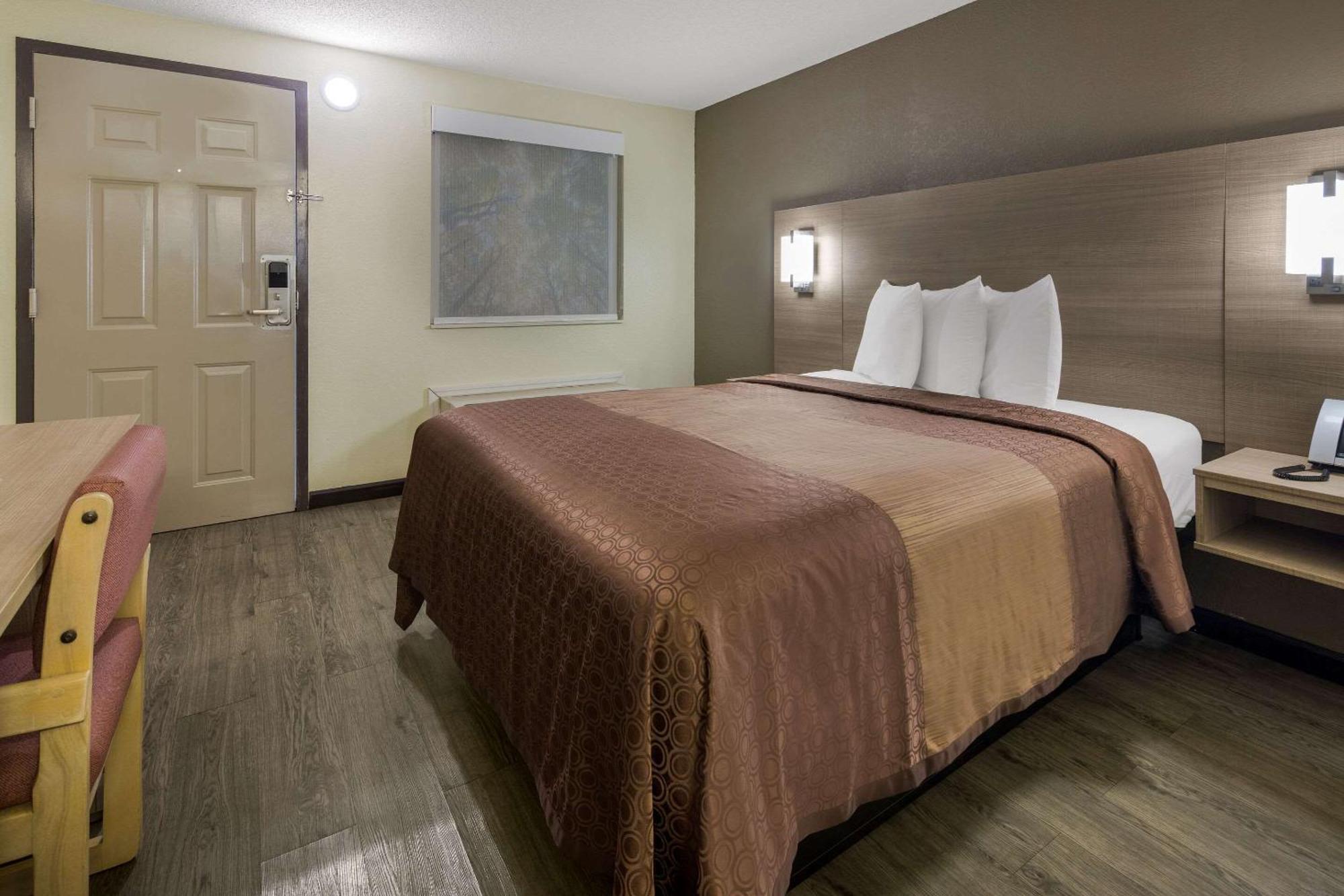 Elkton Rodeway Inn מראה חיצוני תמונה