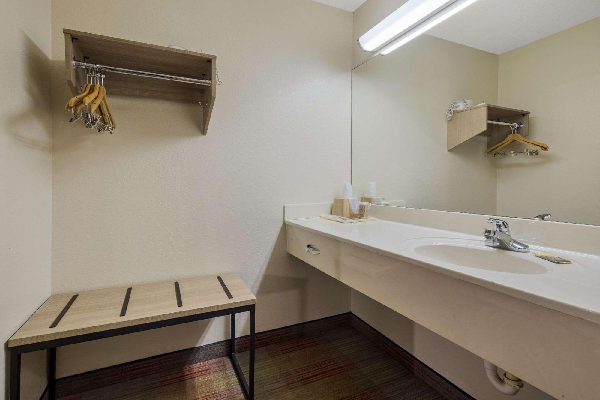 Elkton Rodeway Inn מראה חיצוני תמונה