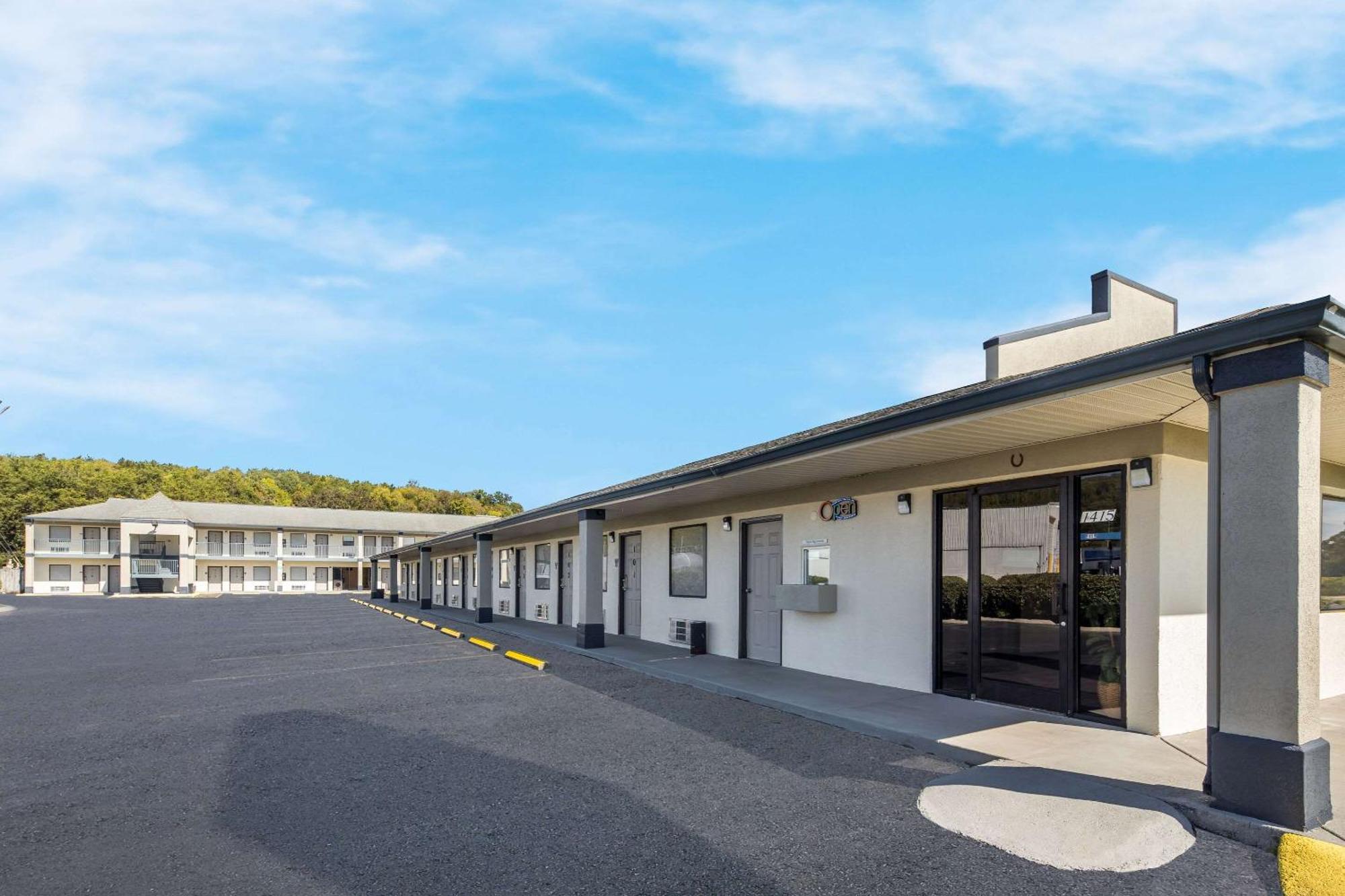 Elkton Rodeway Inn מראה חיצוני תמונה