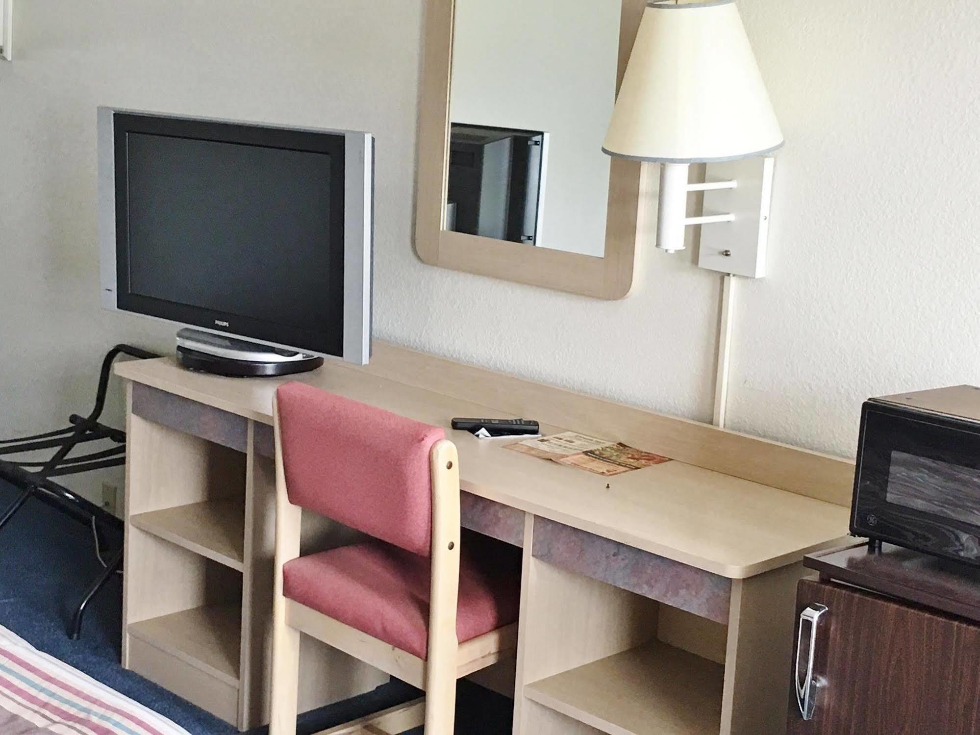 Elkton Rodeway Inn מראה חיצוני תמונה