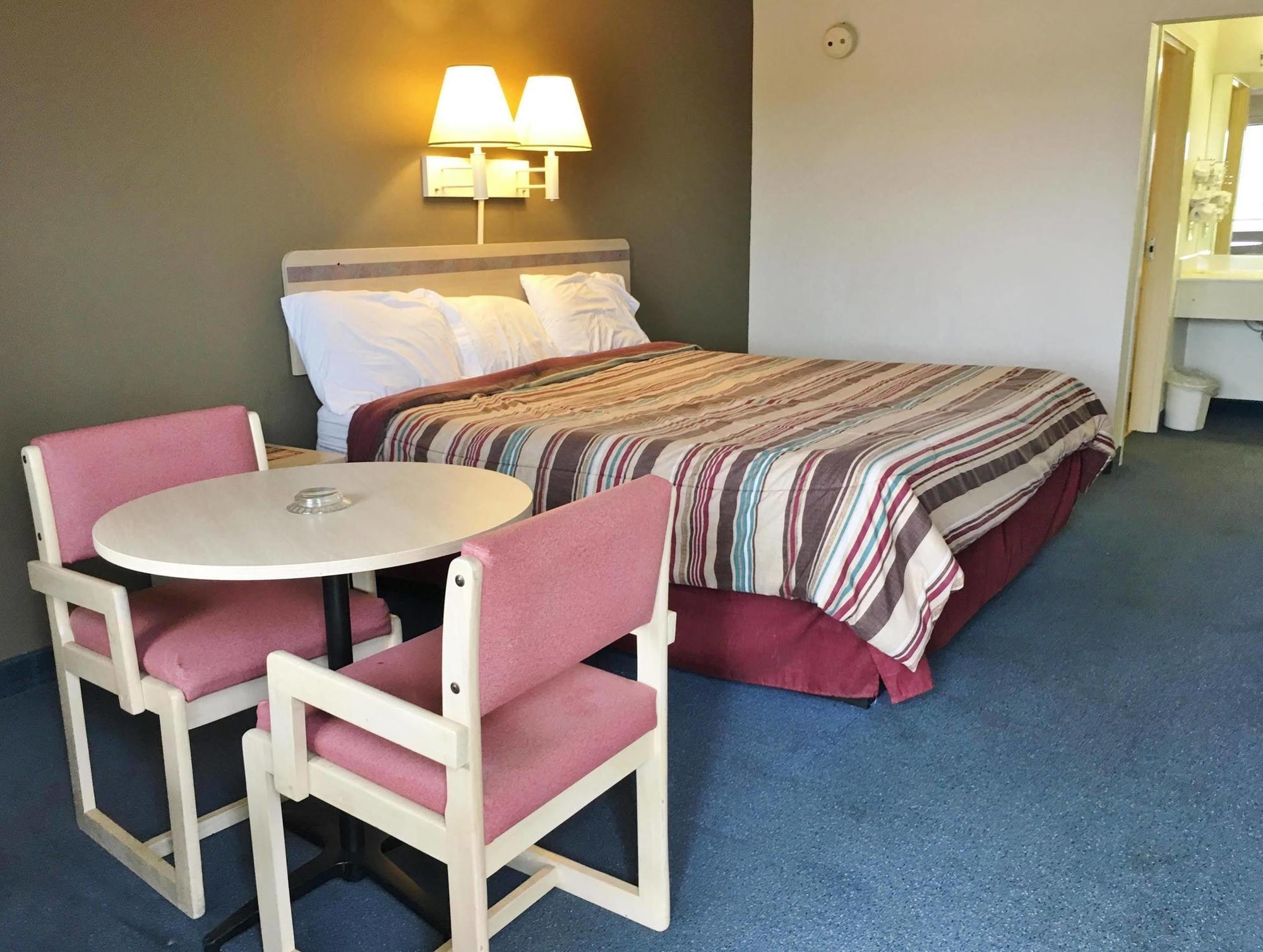 Elkton Rodeway Inn מראה חיצוני תמונה