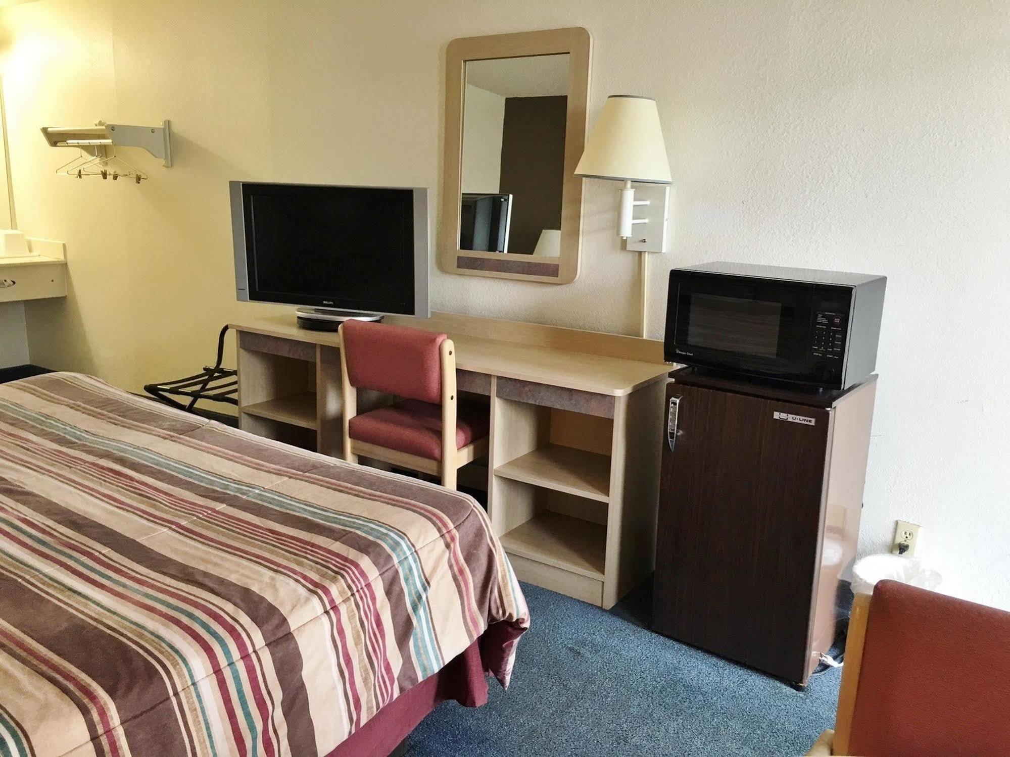 Elkton Rodeway Inn מראה חיצוני תמונה